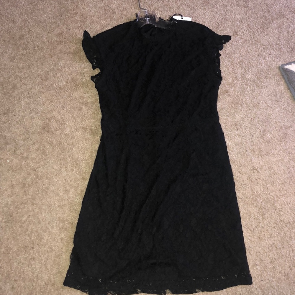 Black lace dress